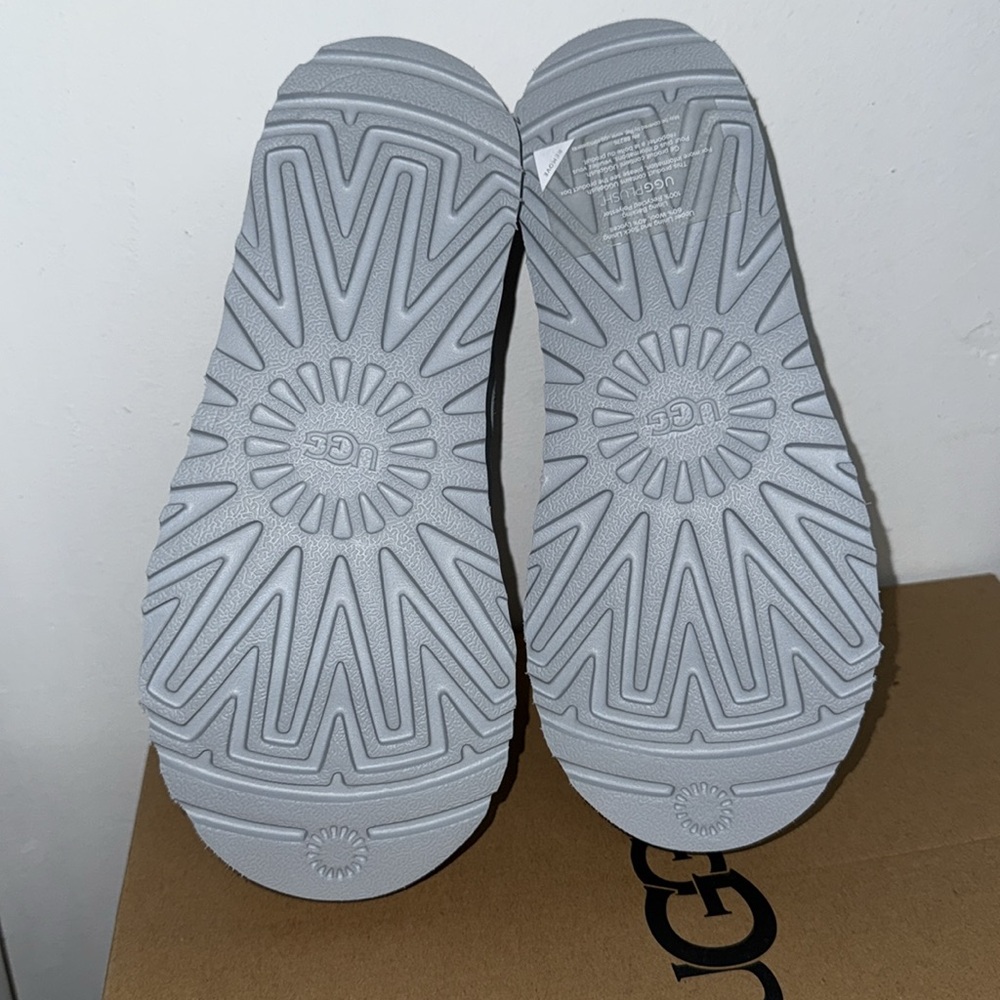 UGG TASMAN - Picture 5 of 6